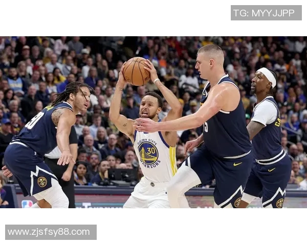 勇士与掘金常规赛对决精彩回顾及赛季前景分析